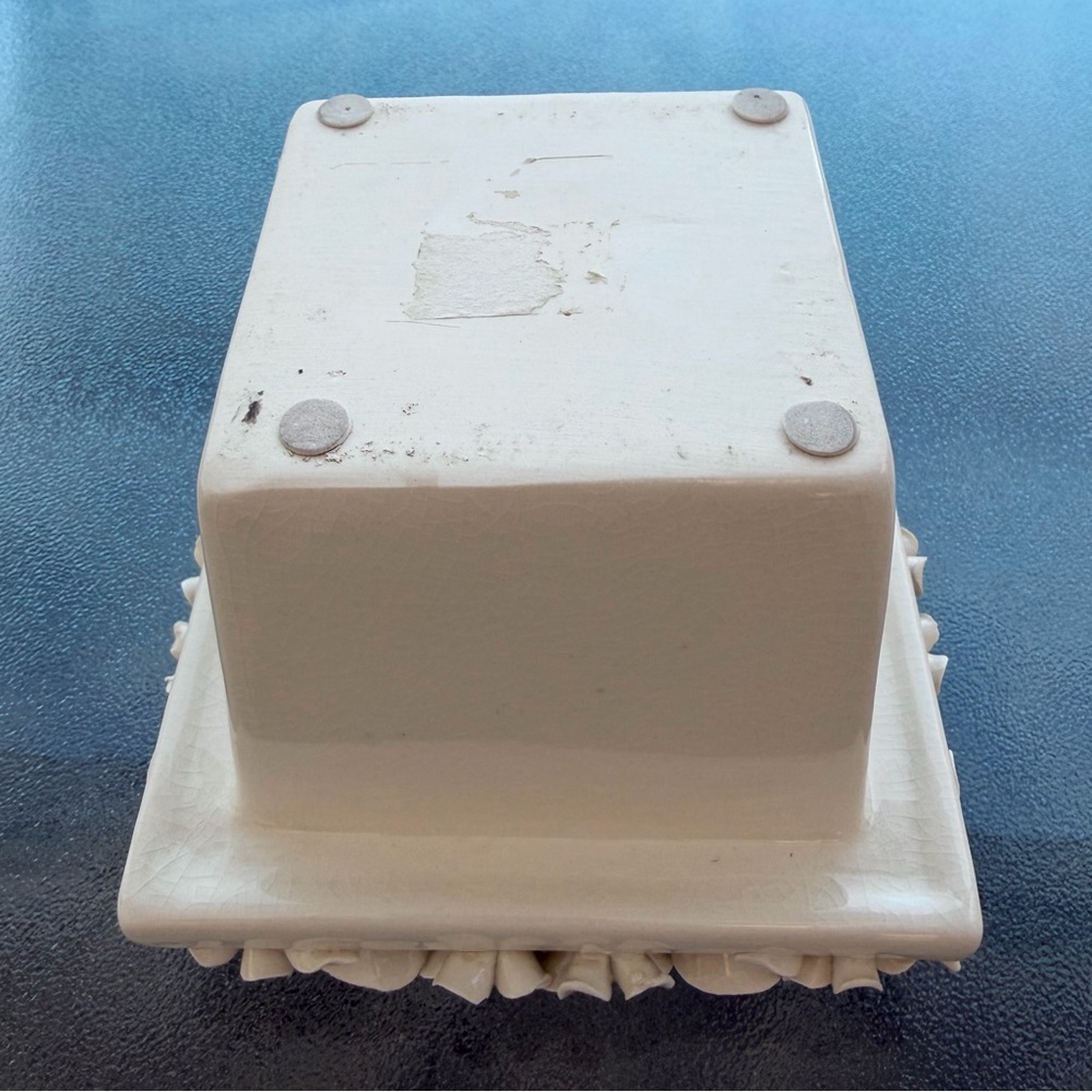 3D Mixed Floral Antique White Ceramic Square Planter/Vase - Picture 8 of 8